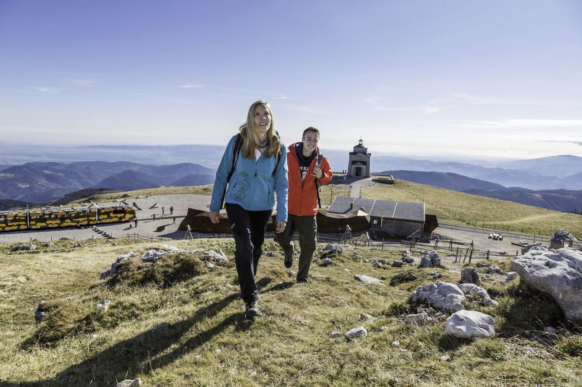 Hotel Schneeberghof Puchberg am Schneeberg Esterno foto
